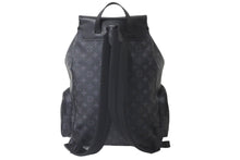 Load image into Gallery viewer, LOUIS VUITTON ルイヴィトン トリオ バックパック モノグラム エクリプス カーフ リュック ブラック 現行 M45538 美品 中古 60407