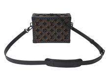 Load image into Gallery viewer, 新品同様 LOUIS VUITTON ルイヴィトン ショルダーバッグ クラッチボックス モノグラムタフェタージュ 20SS M20230 中古 60412