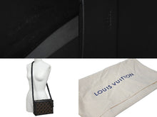 Load image into Gallery viewer, 新品同様 LOUIS VUITTON ルイヴィトン ショルダーバッグ クラッチボックス モノグラムタフェタージュ 20SS M20230 中古 60412