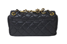 Load image into Gallery viewer, 極美品 CHANEL シャネル チェーンショルダーバッグ マトラッセ 18番台 パリボンベイ ヴィンテージレザー ブラック 中古 60482