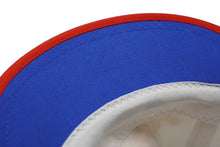 Load image into Gallery viewer, Disney ディズニー ミッキー キャップ クロスキャップ コットン ホワイト レッド ブルー サイズ54 美品 中古 60520