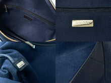 Load image into Gallery viewer, 極美品 CHANEL Pharrell Williams シャネル ファレルウィリアムズ CCウエストバッグ カプセルコレクション 26番台 ブルー 中古 60538