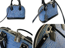 Load image into Gallery viewer, LOUIS VUITTON ルイヴィトン アルマ PM 2WAY ハンドバッグ M51052 エピデニム ブルー ブラック ショルダーバッグ 美品 中古 60596