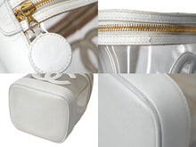 Load image into Gallery viewer, CHANEL シャネル ハンドバッグ ココマーク バニティ 3番台 レザー ビニール ホワイト クリア ゴールド金具 良品 中古 60614