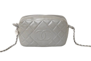 CHANEL シャネル チェーンショルダーバッグ マトラッセ ラムスキン ダイヤモンドCC 19番台 2014年 グレー 美品 中古 60636
