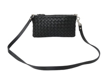 Load image into Gallery viewer, BOTTEGAVENETA ボッテガヴェネタ ショルダーバッグ カバ ハイテクポーチ イントレチャート 567161 シルバー金具 美品 中古 60638