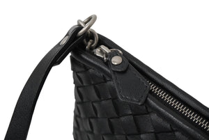 BOTTEGAVENETA ボッテガヴェネタ ショルダーバッグ カバ ハイテクポーチ イントレチャート 567161 シルバー金具 美品 中古 60638