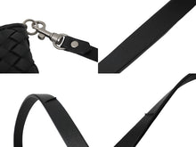 Load image into Gallery viewer, BOTTEGAVENETA ボッテガヴェネタ ショルダーバッグ カバ ハイテクポーチ イントレチャート 567161 シルバー金具 美品 中古 60638