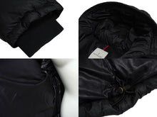 画像をギャラリービューアに読み込む, MONCLER モンクレール BASILE GIUBBOTTO ダウンジャケット サイズ4 ブラック 420914196105 53329 美品 中古 60650