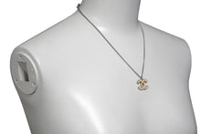 Load image into Gallery viewer, CHANEL シャネル ネックレス チョーカー アクセサリー ココマーク 04P刻印 アイボリー シルバー 7g 美品 中古 60694