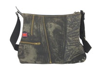 Load image into Gallery viewer, Christian Dior クリスチャンディオール ショルダーバッグ デニムプリント キャンバス レザー MU0061 シルバー金具 美品 中古 60695