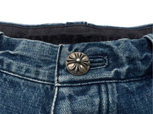 Load image into Gallery viewer, CHROME HEARTS クロムハーツ デニムカーペンターカットオフショートパンツ インディゴ シルバー925 サイズ32 美品 中古 60757