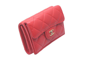 CHANEL シャネル マトラッセ クラシック スモール フラップ ウォレット 三つ折り財布 レッド ココマーク 良品 中古 60807