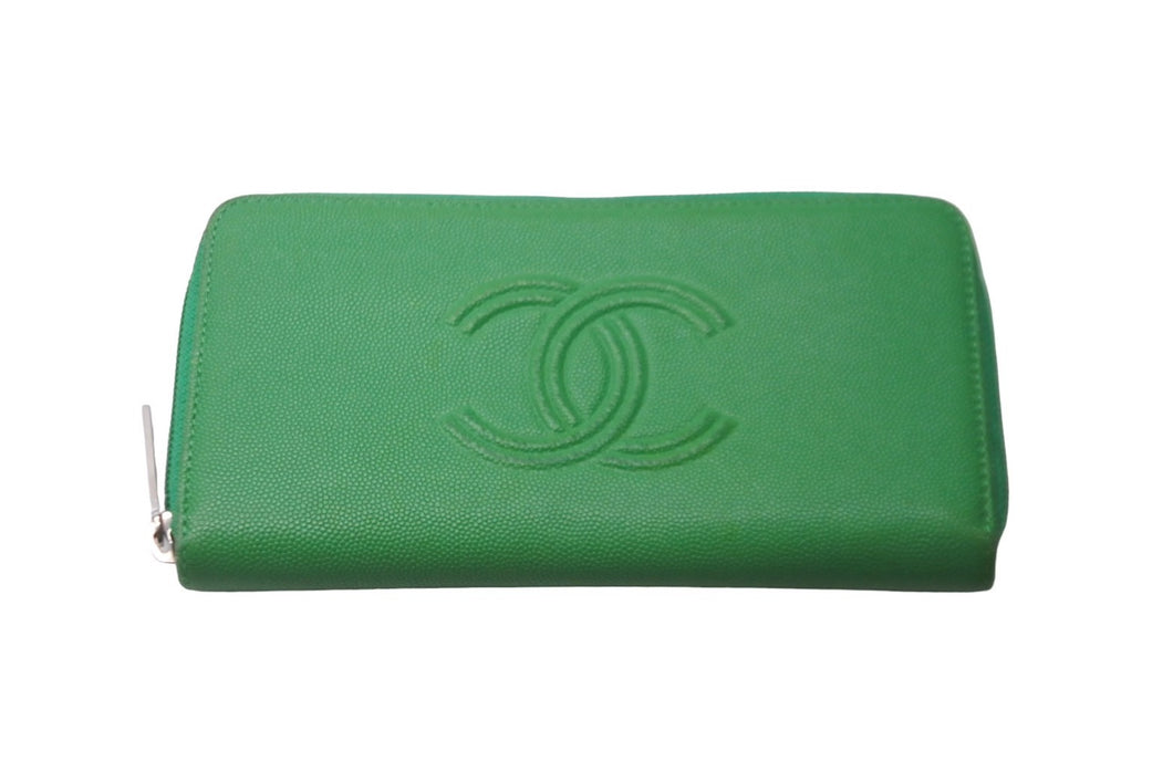 CHANEL シャネル 長財布 ラウンドファスナー ココマーク キャビアスキン 29番台 2019−2020 グリーン シルバー金具 美品 中古 60811