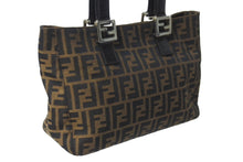 Load image into Gallery viewer, FENDI フェンディ ズッカ柄 ハンドバッグ ブラウン 総柄 ロゴ 手持ち 鞄 キャンバス レザー 美品 中古 60832