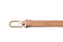 Load image into Gallery viewer, LOUIS VUITTON ルイ ヴィトン ショルダーストラップ バッグ用 ヌメ革 ベージュ ゴールド金具 フランス製 美品 中古 60845