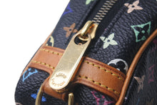 Load image into Gallery viewer, LOUIS VUITTON ルイヴィトン ポーチ トゥルース ワピティ モノグラム マルチカラー 村上隆 M58034 ゴールド金具 美品 中古 60855