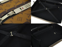 Load image into Gallery viewer, LOUIS VUITTON ルイヴィトン スーツケース ホライゾン55 NIGO モノグラム ストライプ キャンバス M20481 良品 中古 60877