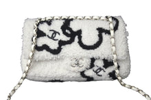 Load image into Gallery viewer, 極美品 CHANEL シャネル チェーンショルダーバッグ シアリング ラムスキン AS3407 ランダム ホワイト シルバー金具 中古 60939