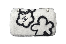 Load image into Gallery viewer, 極美品 CHANEL シャネル チェーンショルダーバッグ シアリング ラムスキン AS3407 ランダム ホワイト シルバー金具 中古 60939