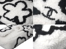 Load image into Gallery viewer, 極美品 CHANEL シャネル チェーンショルダーバッグ シアリング ラムスキン AS3407 ランダム ホワイト シルバー金具 中古 60939