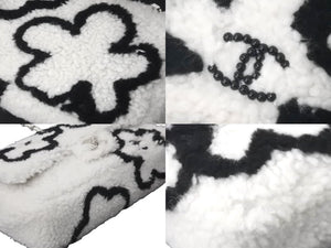極美品 CHANEL シャネル チェーンショルダーバッグ シアリング ラムスキン AS3407 ランダム ホワイト シルバー金具 中古 60939