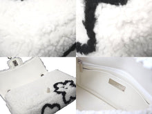 Load image into Gallery viewer, 極美品 CHANEL シャネル チェーンショルダーバッグ シアリング ラムスキン AS3407 ランダム ホワイト シルバー金具 中古 60939