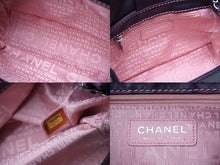 Load image into Gallery viewer, 極美品 CHANEL シャネル チェーンショルダーバッグ ココマーク 9番台 ワイルドステッチ パープル シルバー金具 中古 60940