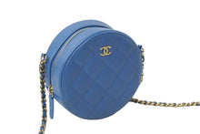 Load image into Gallery viewer, CHANEL シャネル チェーンショルダーバッグ ココマーク マトラッセ クラシック 丸型 キャビアスキン 29番台 ブルー 美品 中古 60941