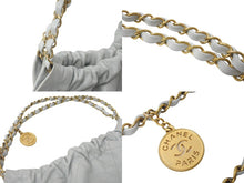 Load image into Gallery viewer, CHANEL シャネル ハンドバッグ CHANEL 22 ハンドバッグ グレー系 シャイニー カーフスキン ゴールド金具 美品 中古 60942