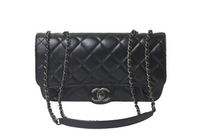 CHANEL シャネル ショルダーバッグ ココマーク マトラッセ カーフスキン 22番台 2016年 ブラック シルバー金具 美品 中古 60961