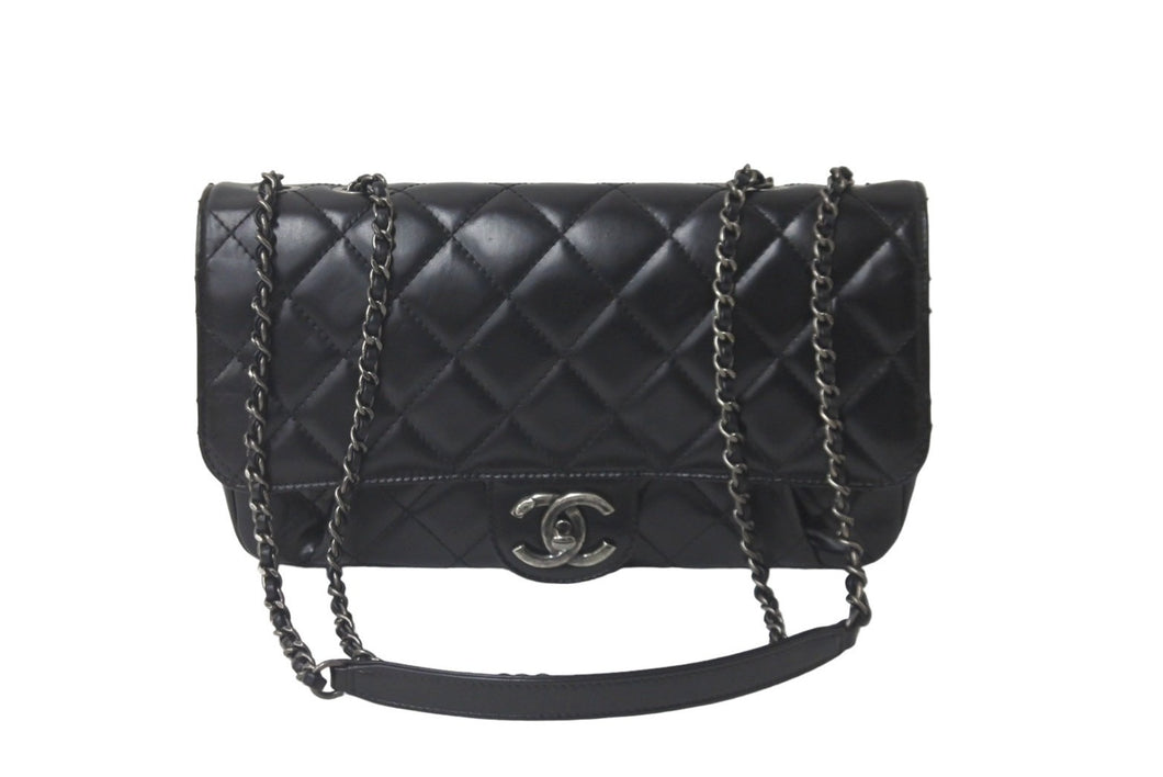 CHANEL シャネル ショルダーバッグ ココマーク マトラッセ カーフスキン 22番台 2016年 ブラック シルバー金具 美品 中古 60961