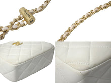 Load image into Gallery viewer, CHANEL シャネル ショルダーバッグ ロゴパール付き チェーンショルダーバック ラムスキン ホワイト ランダム番号 良品 中古 60983