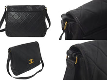 Load image into Gallery viewer, CHANEL シャネル デカマトラッセ シングルフラップ ショルダーバッグ 3番台 ブラック ラムスキン ゴールド金具 美品 中古 60985