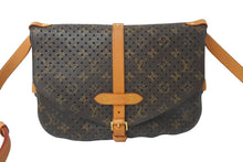 Load image into Gallery viewer, 極美品 LOUIS VUITTON ルイヴィトン ショルダーバッグ フロール ソミュール30 モノグラムぺルフォレ M93998 ブラウン 中古 60992