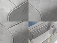 Load image into Gallery viewer, 極美品 CHANEL シャネル チェーンショルダーバッグ バニティ ストーン入り グレー ゴールド金具 ランダムシリアル 中古 60999