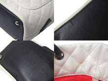 Load image into Gallery viewer, CHANEL シャネル カンボンライン スモール トートバッグ 8番台 レザー ホワイト ブラック ピンク ココマーク 鞄 良品 中古 61003