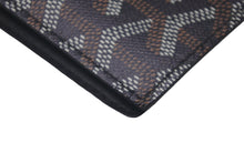 Load image into Gallery viewer, 極美品 GOYARD ゴヤール パスポートケース グルネル ヘリンボーン柄 ブラック ブラウン マーカージュ入り 中古 61043