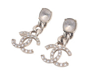 Load image into Gallery viewer, CHANEL シャネル ピアス ココマーク C23 C チェーン ラインストーン ラメ ゴールド メタル 美品 中古 61061