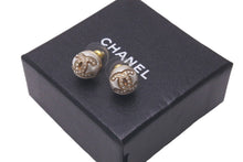 Load image into Gallery viewer, 極美品CHANEL シャネル ピアス I22 S ココマーク パール ラインストーン ゴールド イタリア製 中古 61063