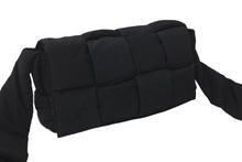Load image into Gallery viewer, BOTTEGAVENETA ボッテガヴェネタ ナイロン パデッドテック カセット ショルダーバッグ ブラック 628951VBO818803 美品 中古 61086