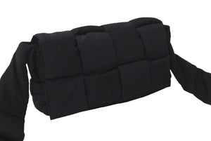 BOTTEGAVENETA ボッテガヴェネタ ナイロン パデッドテック カセット ショルダーバッグ ブラック 628951VBO818803 美品 中古 61086