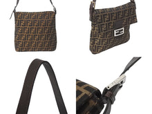 Load image into Gallery viewer, FENDI フェンディ マンマバケット ワンショルダーバッグ ズッカ キャンバス ブラウン シルバー金具 美品 中古 61121