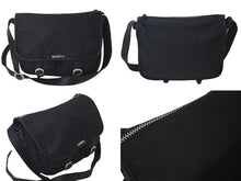 Load image into Gallery viewer, CHROME HEARTS クロムハーツ ガンスリンガーストラップ ショルダーバッグ メッセンジャーバッグ ブラック 美品 中古 61175