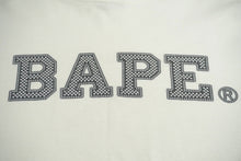 画像をギャラリービューアに読み込む, A BATHING APE アベイシングエイプ 長袖Ｔシャツ ラインストーンプリント 90年代 コットン ホワイト グレー M 美品 中古 61187 