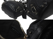 Load image into Gallery viewer, BALENCIAGA バレンシアガ ルカゴールXS ショルダーバッグ 702431 1VG9Y 1000 2023年SS ブラック ラムスキン 美品 中古 61214