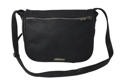 CHROME HEARTS クロムハーツ ガンスリンガーストラップ ショルダーバッグ クロスボタン ダガー スクロールロゴ 良品 中古 61264