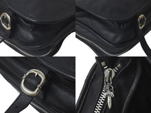 Load image into Gallery viewer, CHROME HEARTS クロムハーツ ガンスリンガーストラップ ショルダーバッグ クロスボタン ダガー スクロールロゴ 良品 中古 61264