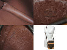Load image into Gallery viewer, LOUIS VUITTON ルイヴィトン ダヌーブPM ショルダーバッグ モノグラムキャンバス M45266 美品 中古 61273