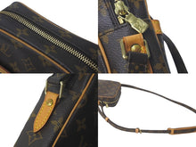 Load image into Gallery viewer, LOUIS VUITTON ルイヴィトン ダヌーブPM ショルダーバッグ モノグラムキャンバス M45266 美品 中古 61274